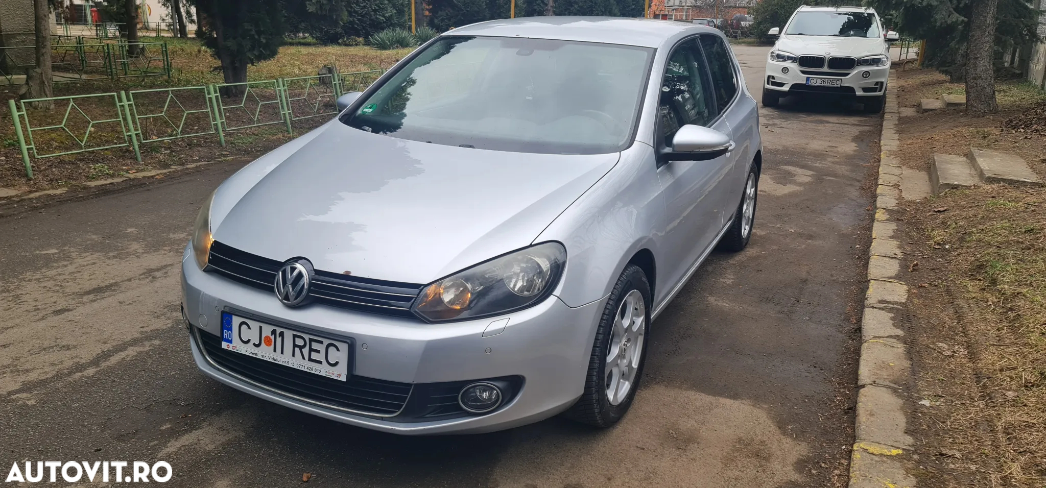 Volkswagen Golf 1.4 TSI Highline DSG - 2