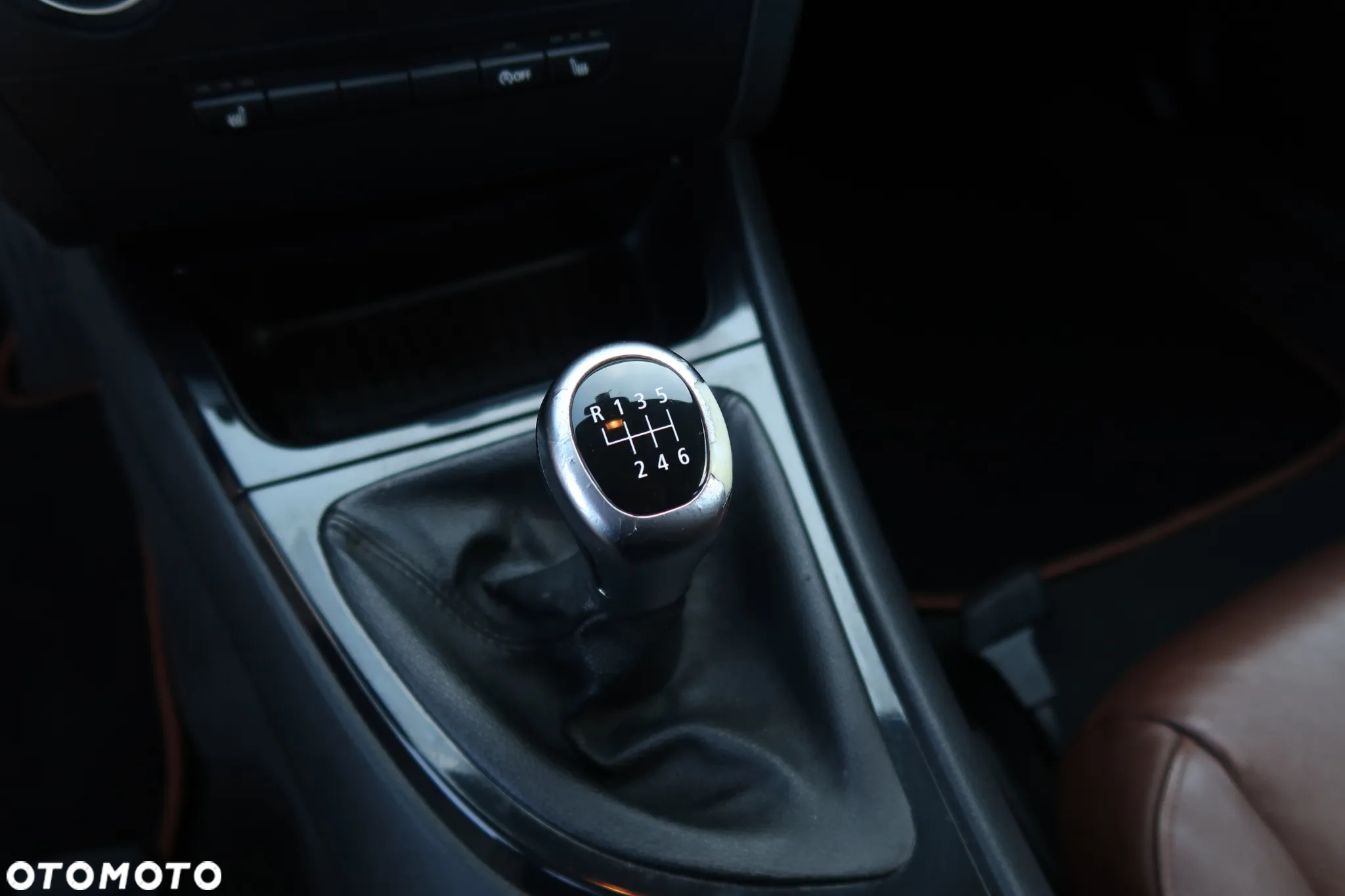 BMW Seria 1 116i - 19
