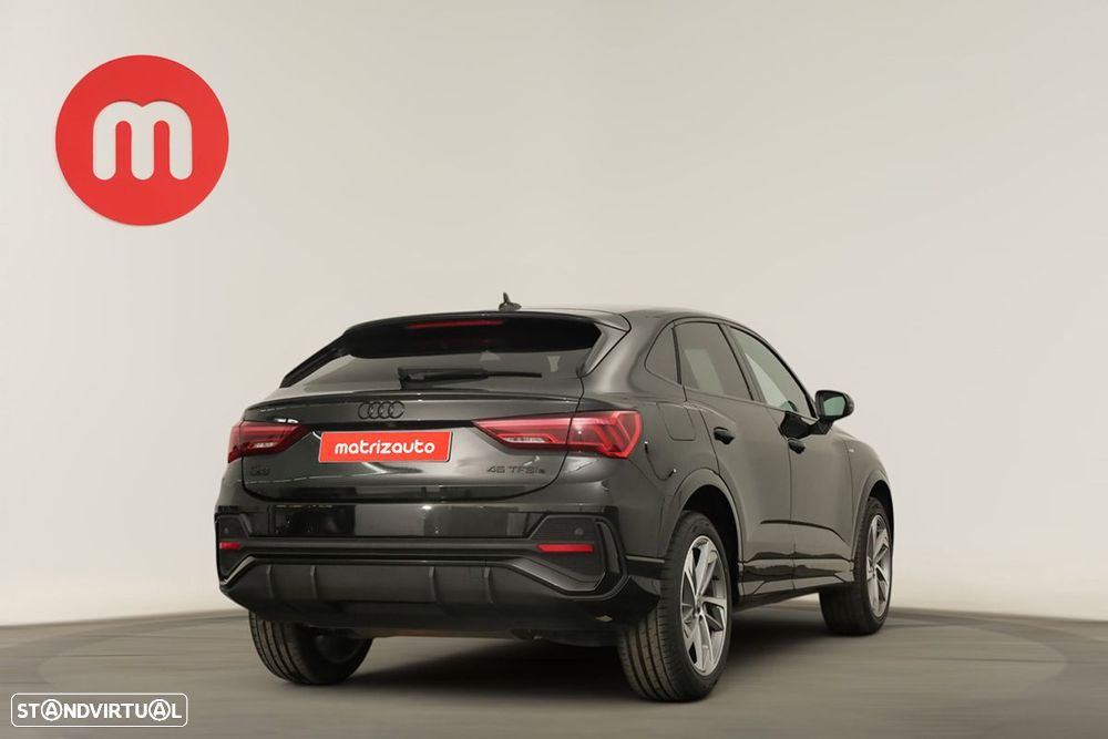 Audi Q3 Sportback 45 TFSIe S line S tronic - 4