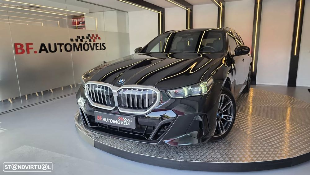 BMW 530 e Pack Desportivo M Pro - 25