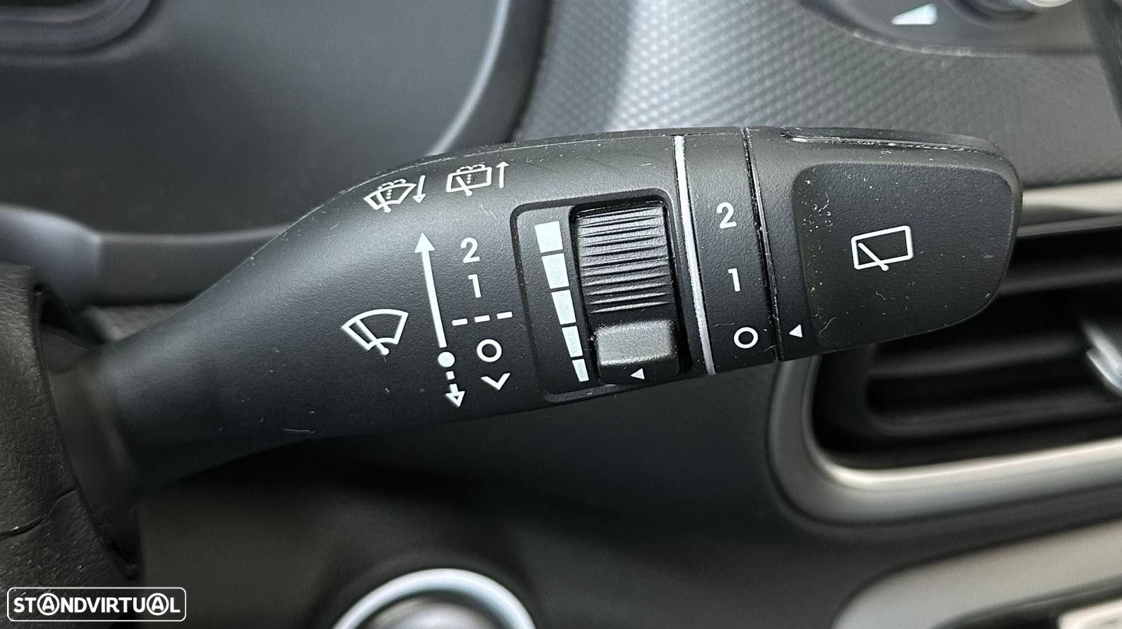 Hyundai Kauai - 13