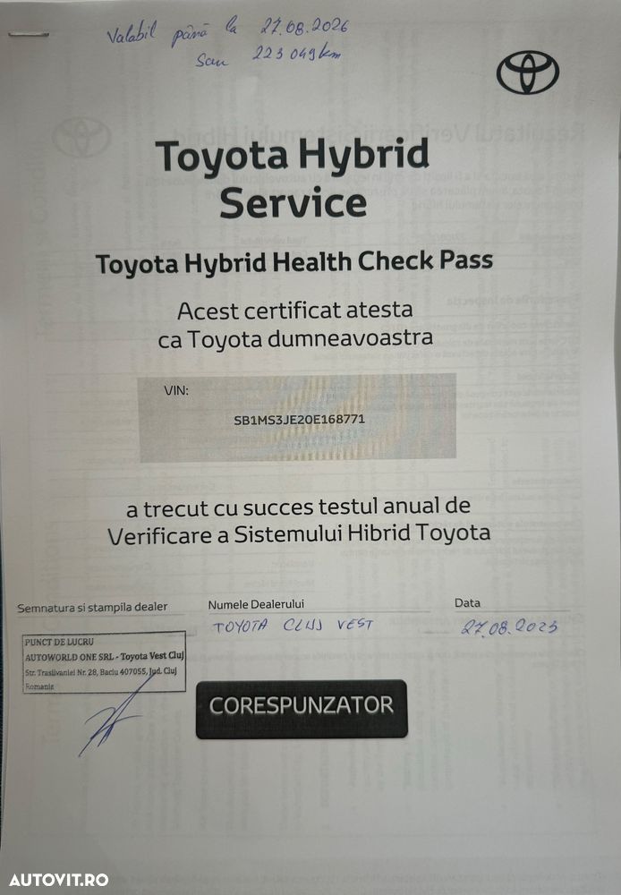 Toyota Auris 1.8 L VVT-i Hybrid Sol - 37