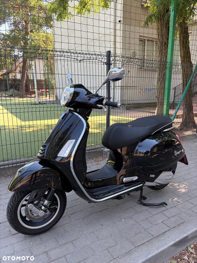 Vespa GTS - 25