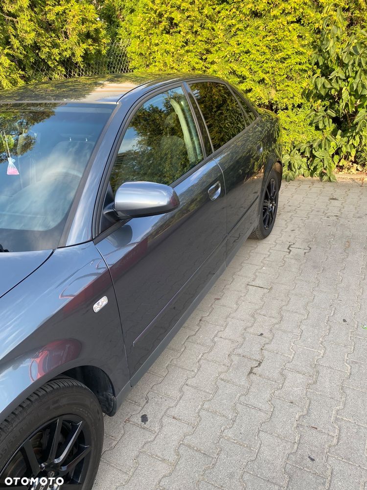 Audi A4 Limousine 1.6 - 4