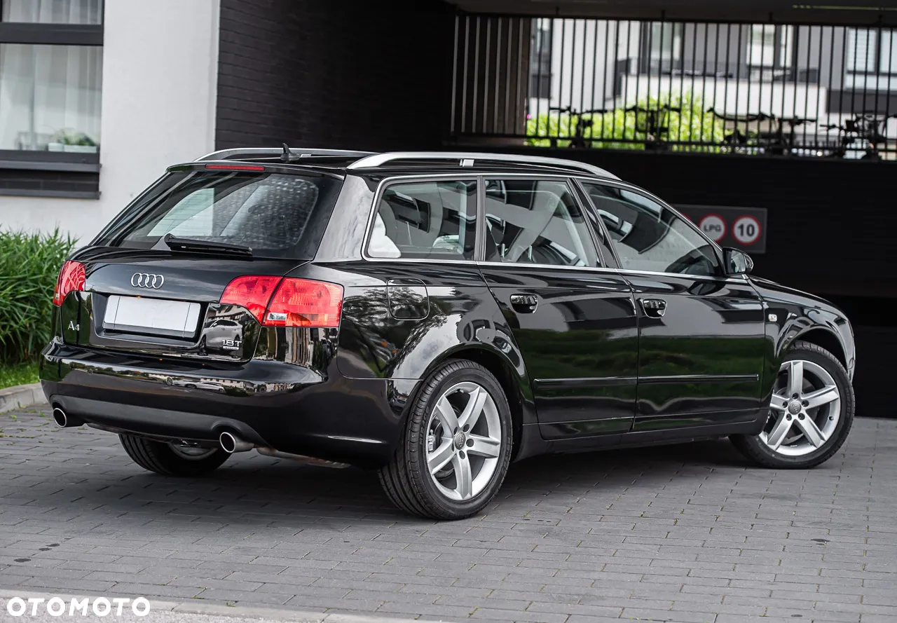 Audi A4 Avant 1.8 T quattro - 13