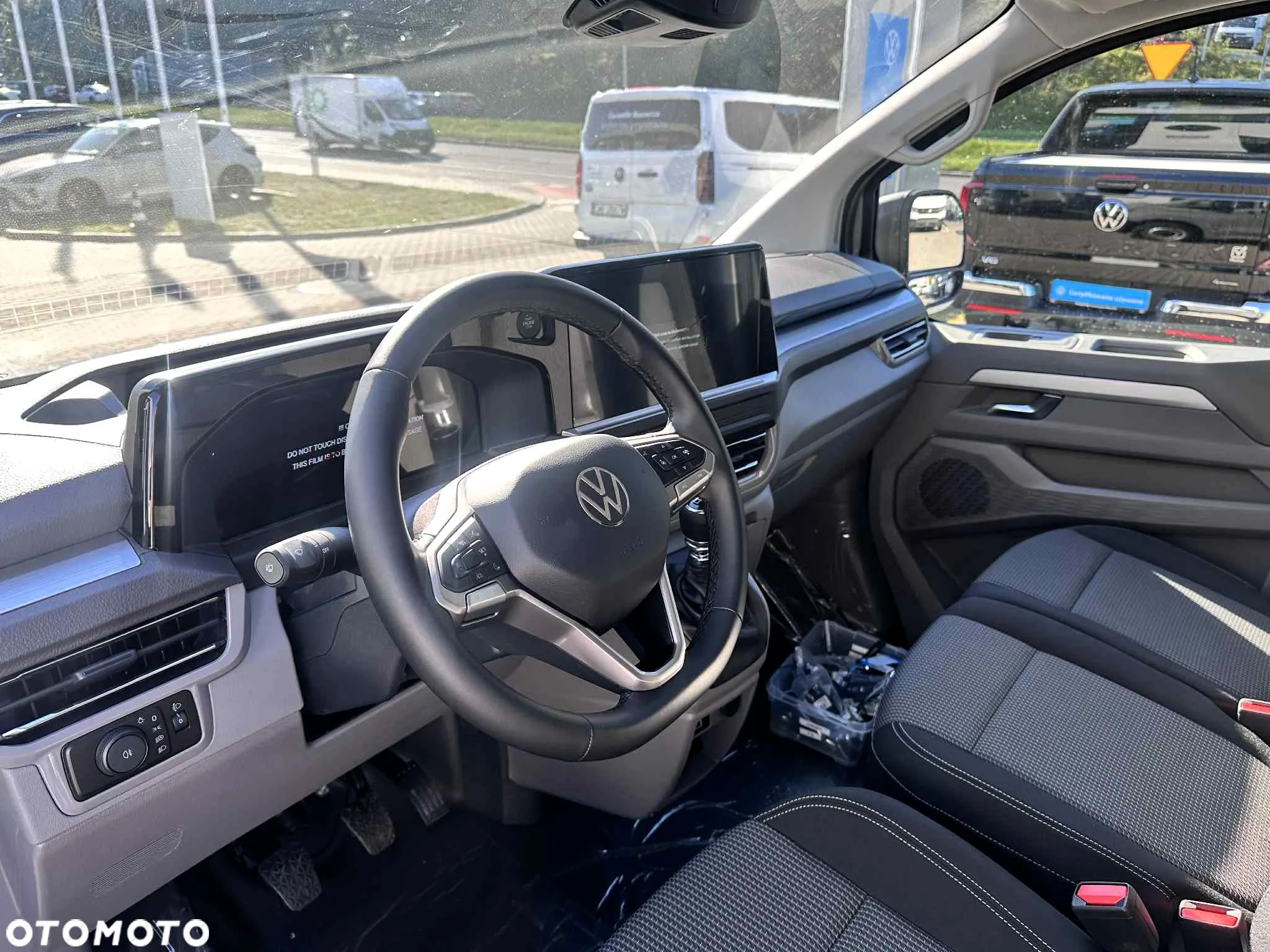 Volkswagen Transporter T7 - 13