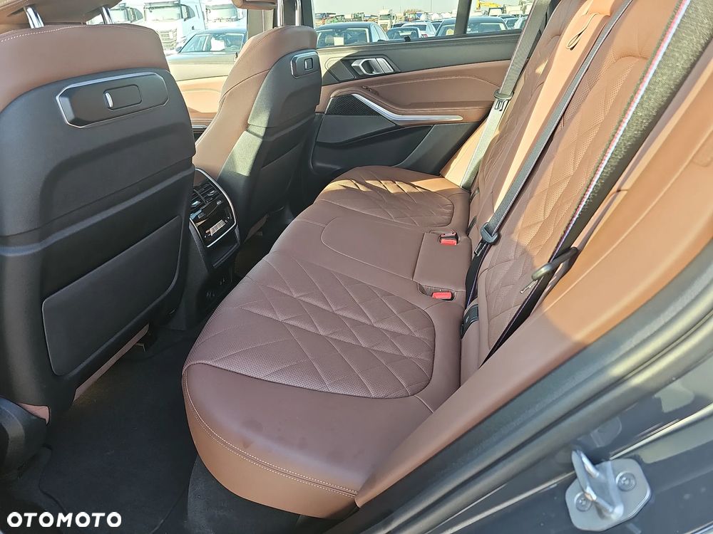 BMW X5 xDrive40i mHEV M Sport sport - 24
