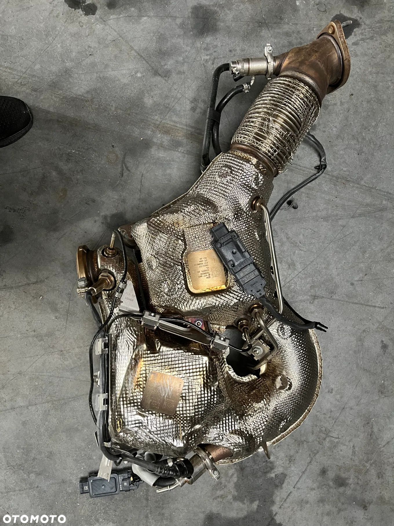 BMW 5 G30 X3 G01 KATALIZATOR 3.0D 23rok  8477085 8477081 - 1