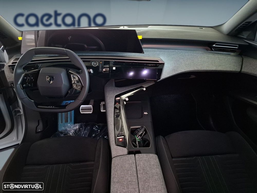 Peugeot 5008 1.2 Hybrid GT e-DCS6 - 12