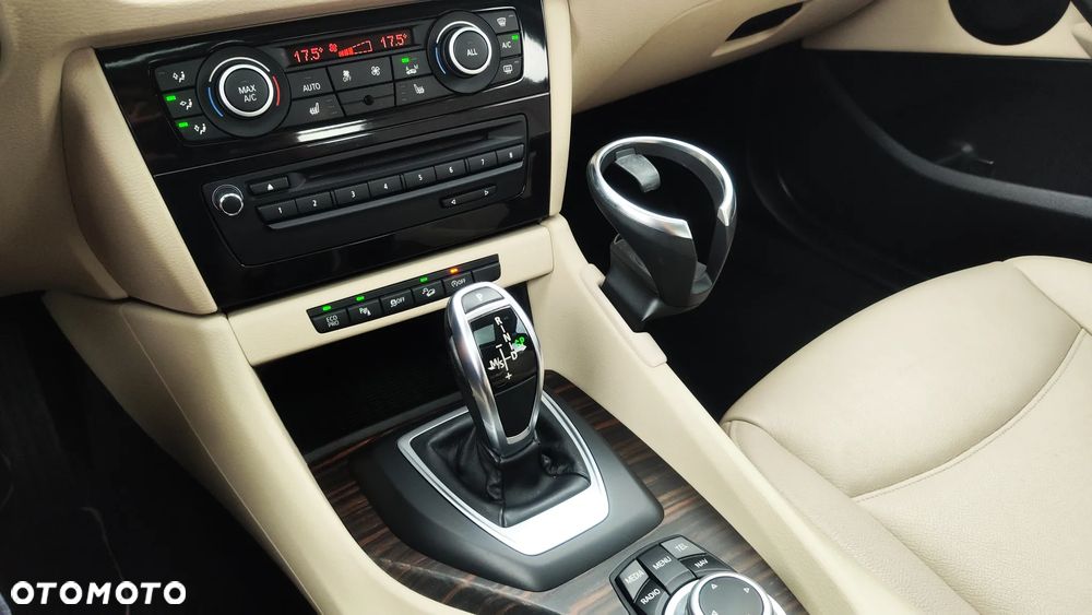 BMW X1 xDrive20d xLine - 26