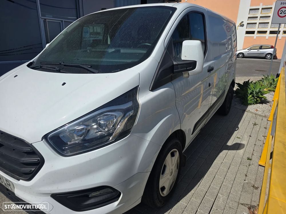 Ford Transit - 1