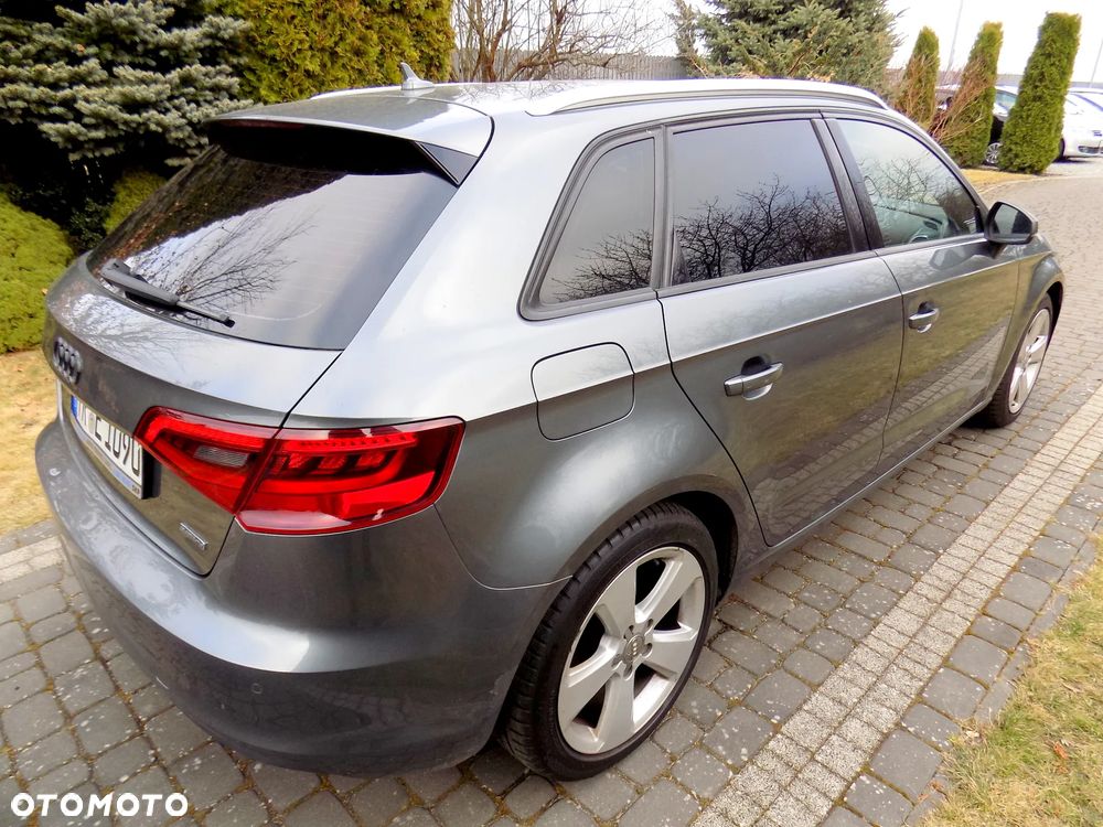 Audi A3 Sportback - 5
