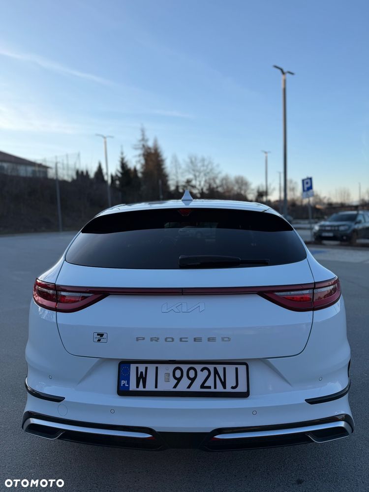 Kia ProCeed - 9
