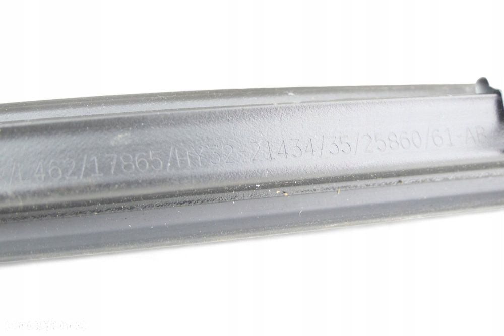 Wewnętrzna Uszczelka Szyby Lewy Tył LAND ROVER DISCOVERY V HY32-21434 - 8