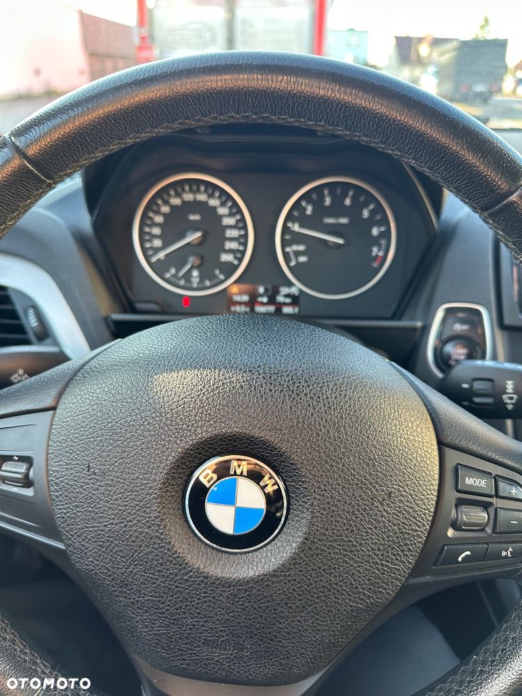 BMW Seria 1 116i Sport Line - 3