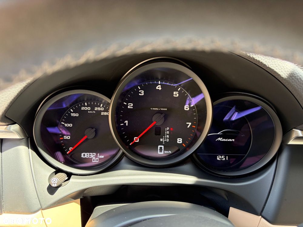 Porsche Macan - 8