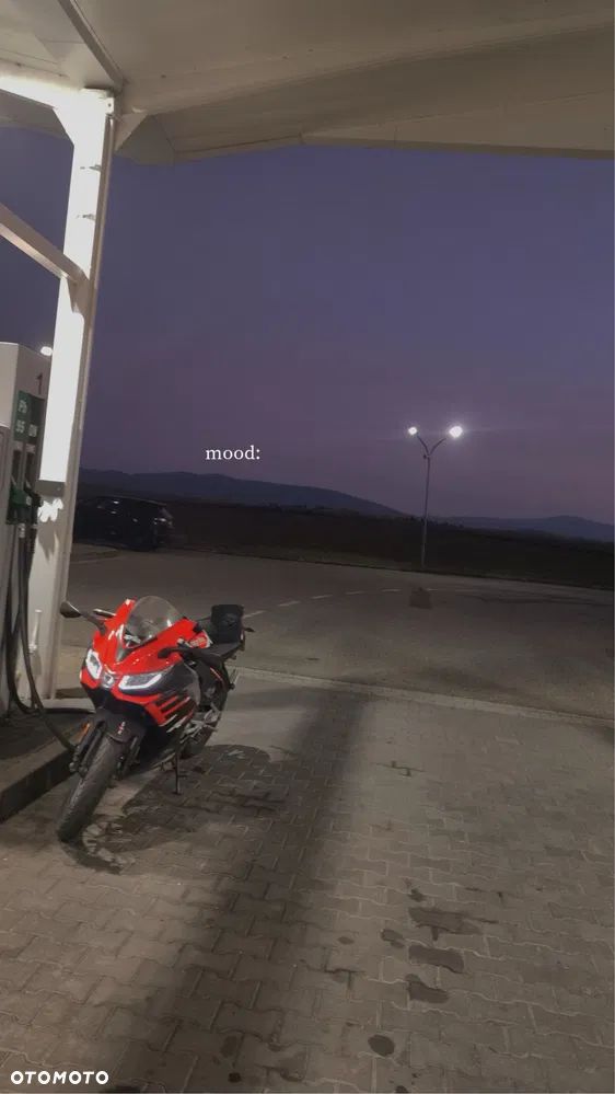 Aprilia RS - 8