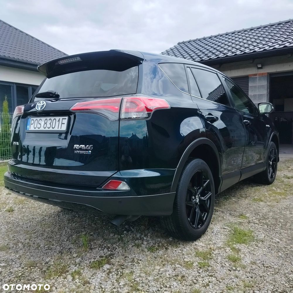Toyota RAV4 - 6