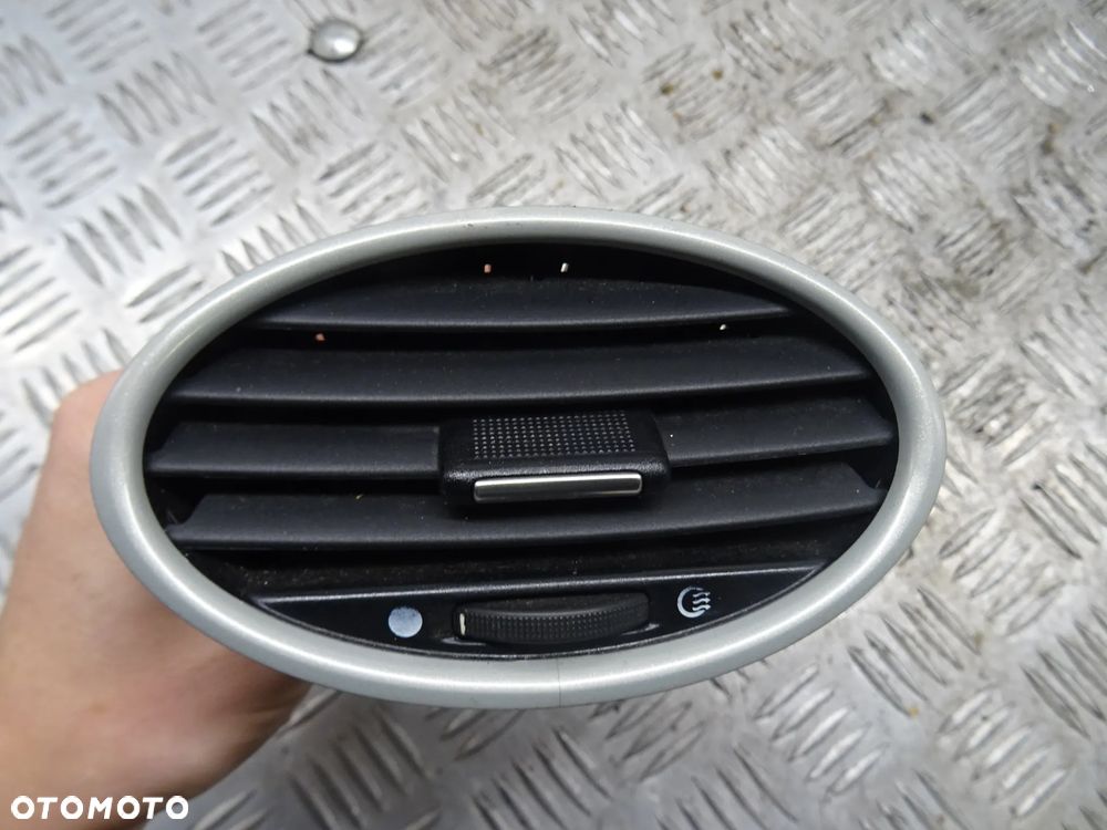 FORD FOCUS MK2 HB 5D 04-07 1.8 TDCI KRATKA NAWIEWU PRAWA LEWA ŚRODKOWA 4M51-A014L21 - 5