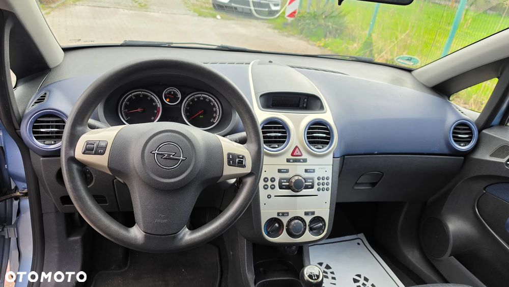 Opel Corsa - 8