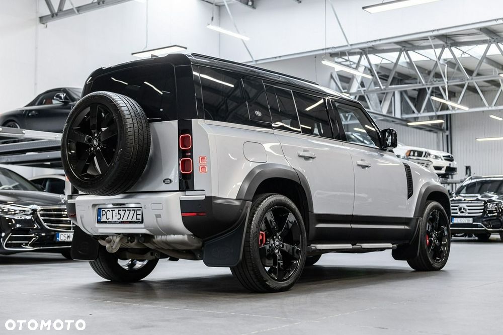 Land Rover Defender - 11