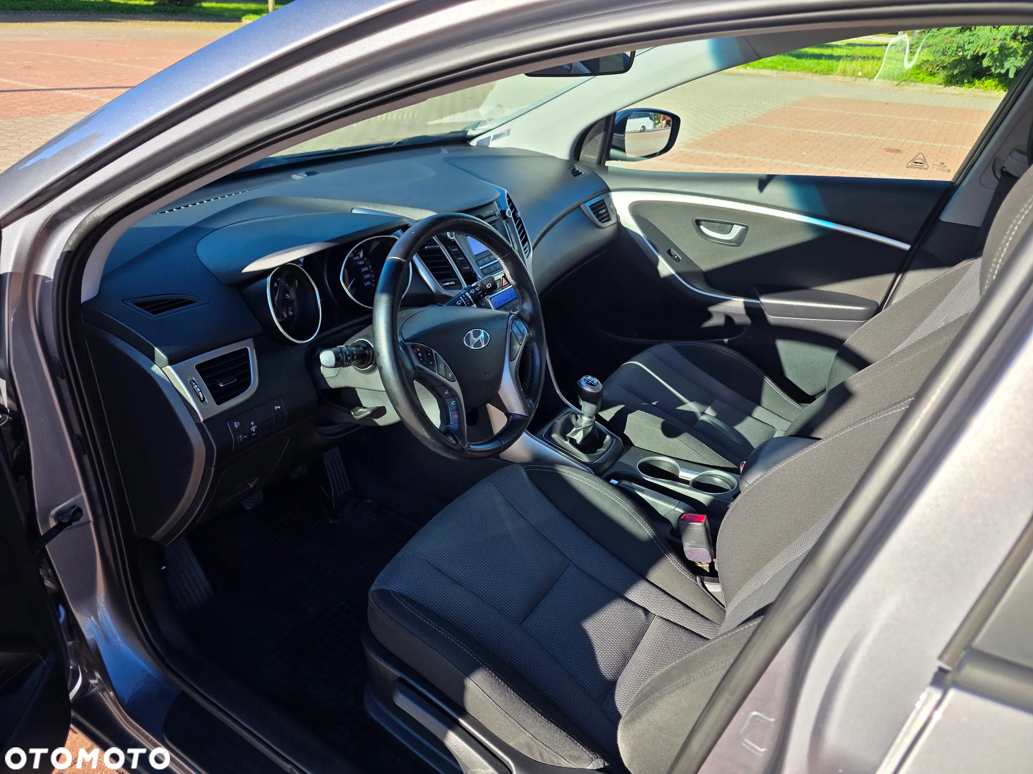 Hyundai i30 1.6 CRDi Comfort - 11