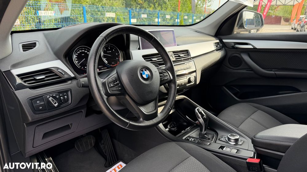 BMW X1 sDrive18d AT - 7