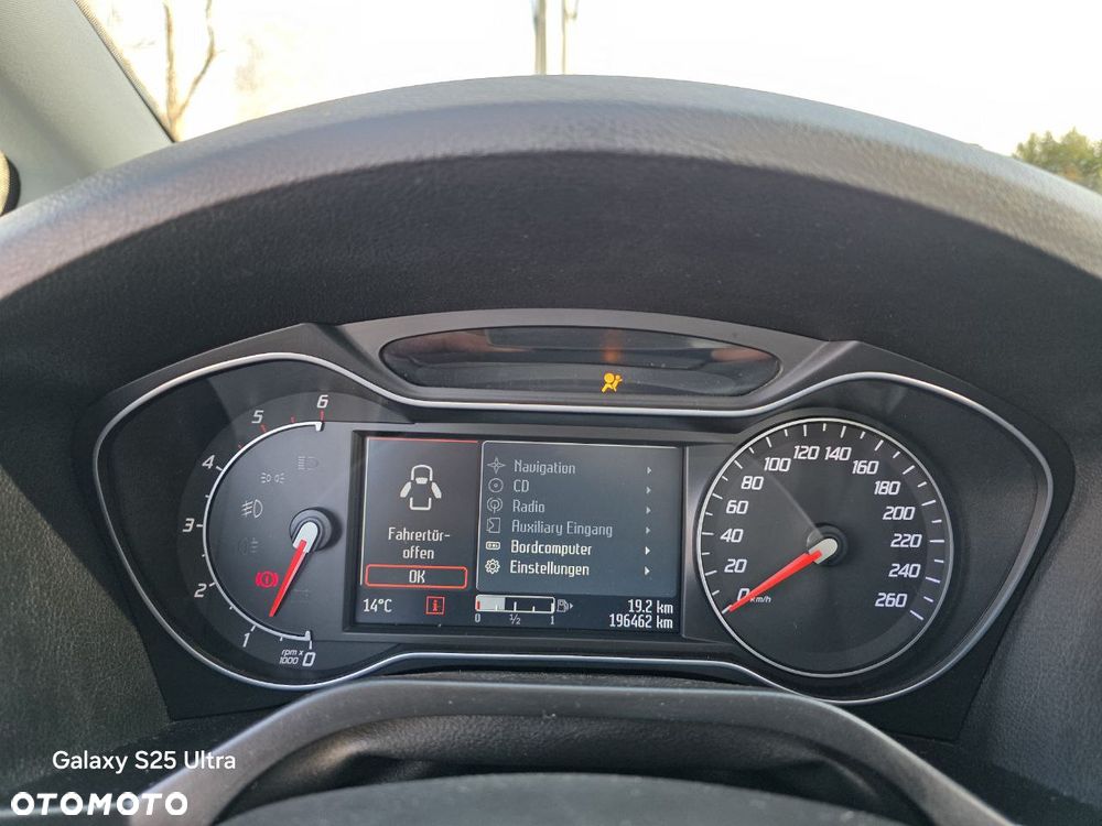 Ford S-Max 2.0 TDCi DPF Titanium - 35