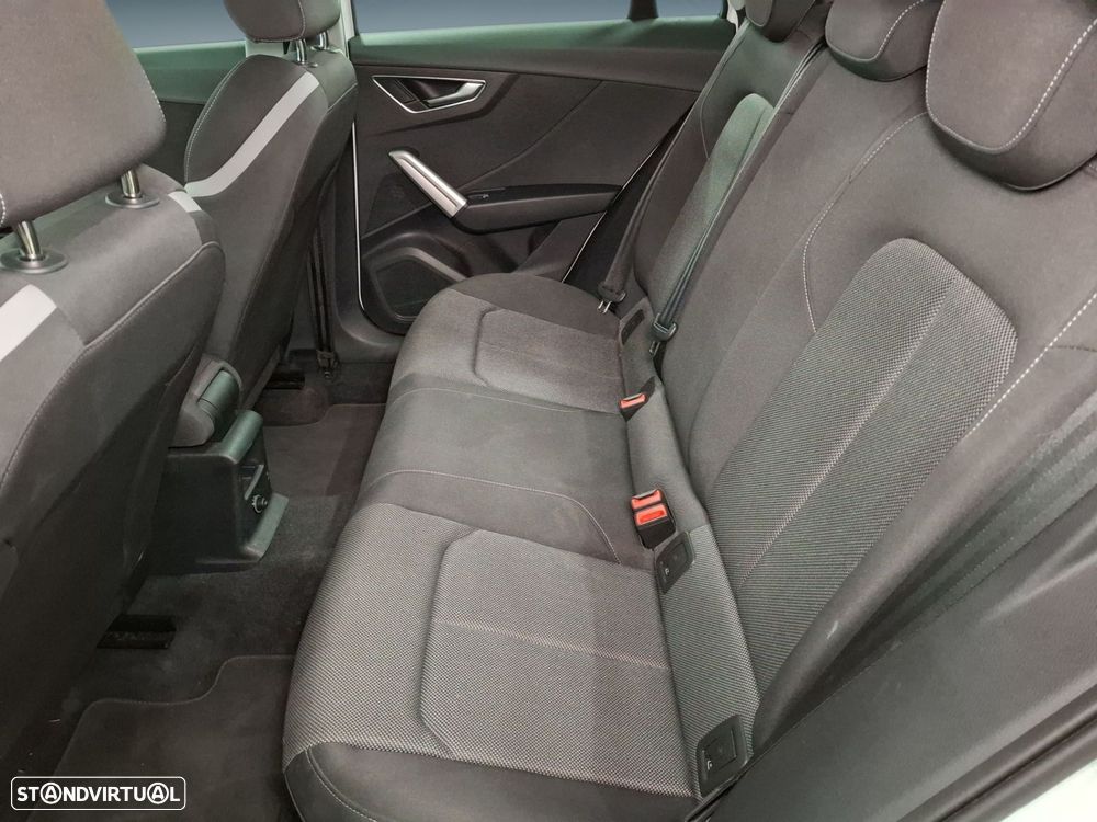 Audi Q2 30 TFSI Advanced - 14