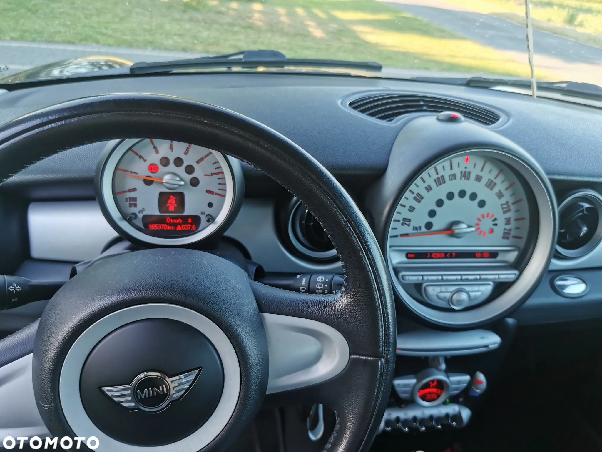 MINI ONE Standard - 11