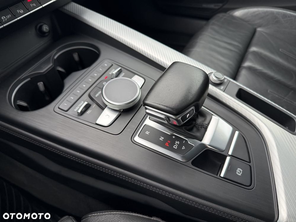 Audi A4 Allroad - 33