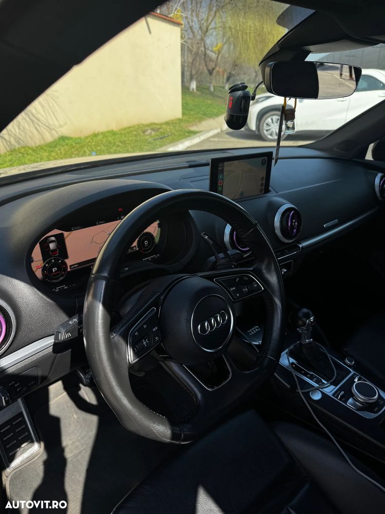 Audi A3 2.0 35 TDI S tronic Sport - 15