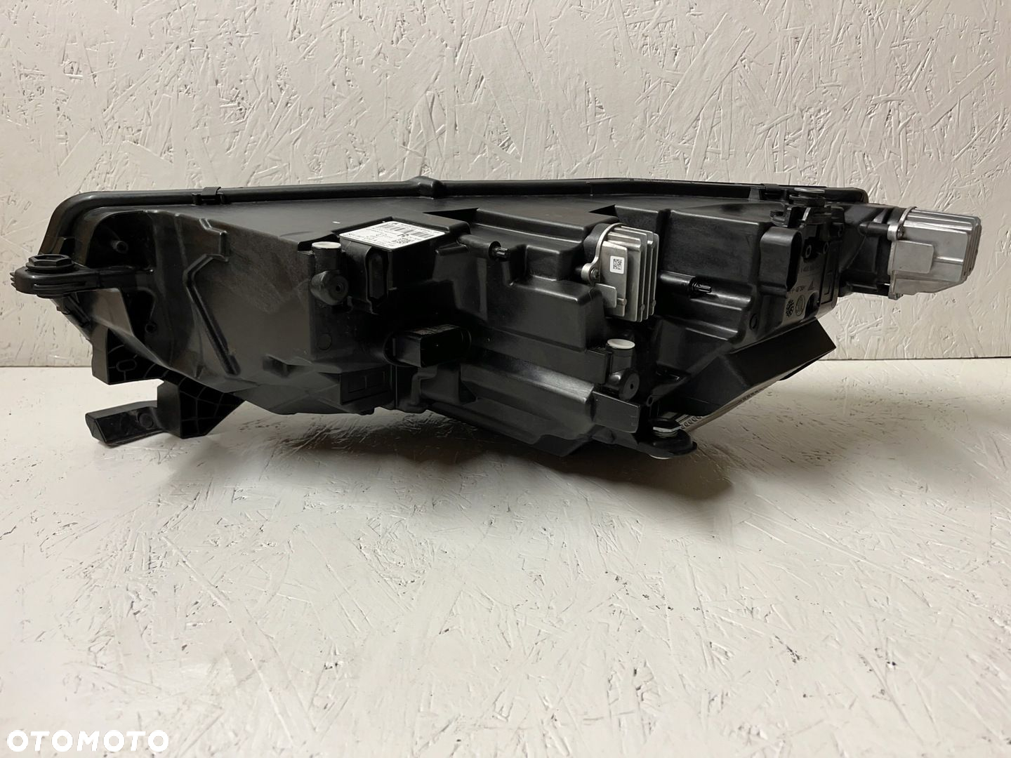 SKODA OCTAVIA IV REFLEKTOR PRAWY FULL LED 5E4941016A ORG FV WYS 24H - 7