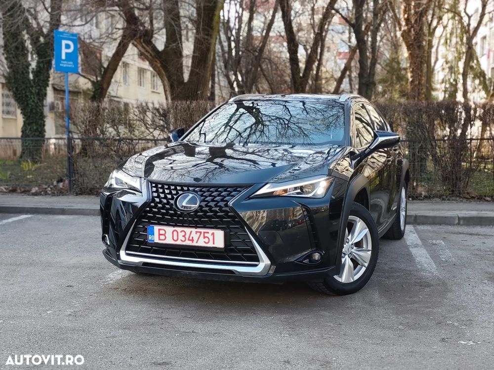 Lexus UX 250h E-FOUR Business - 2