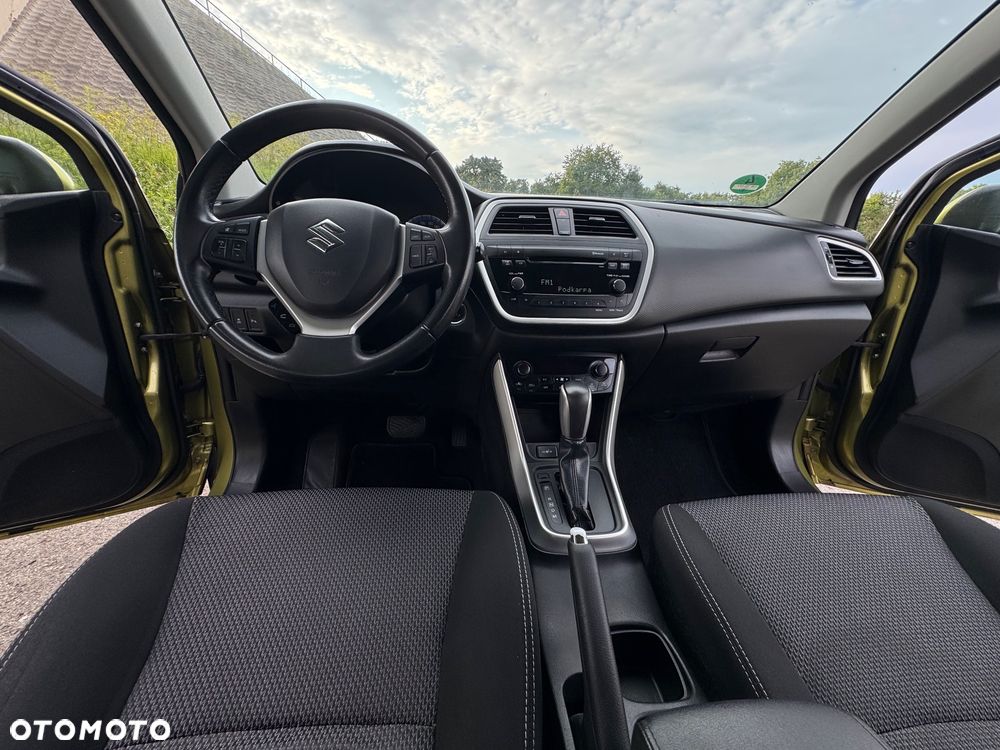 Suzuki SX4 S-Cross 1.6 VVT CVT 4x2 Comfort+ - 31