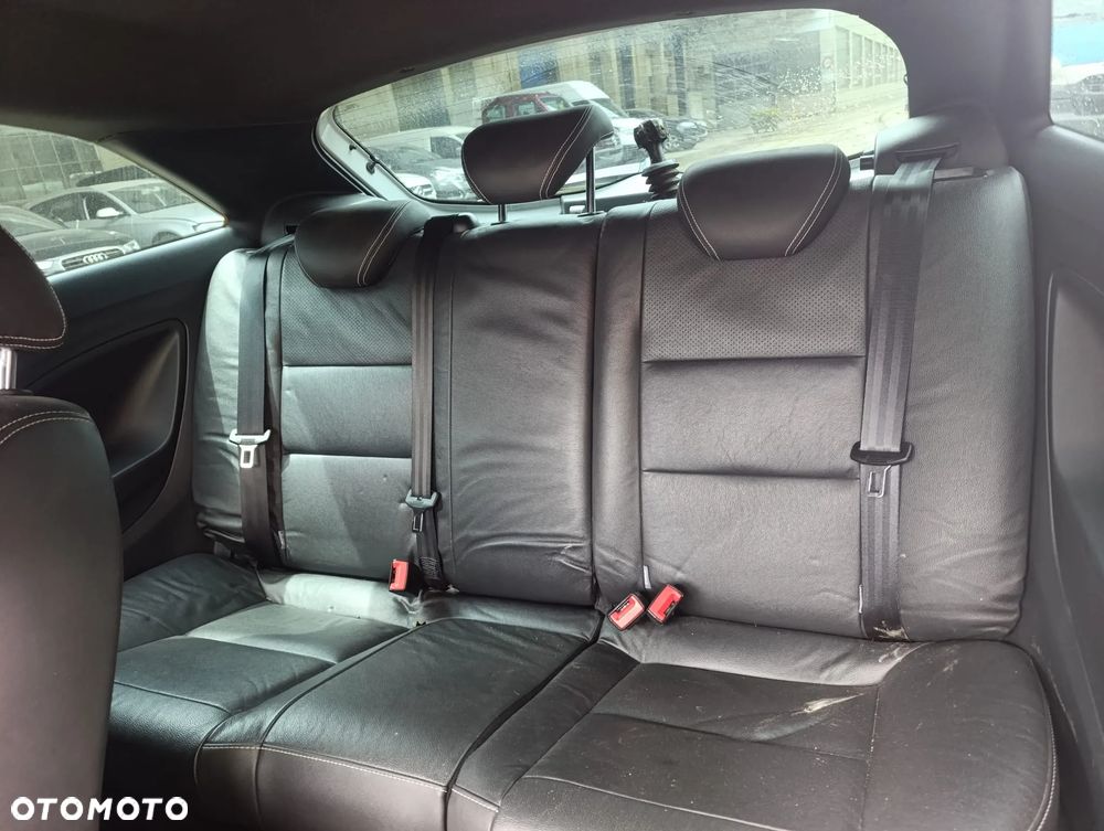 Seat Ibiza SC 1.4 TSI DSG Cupra - 10