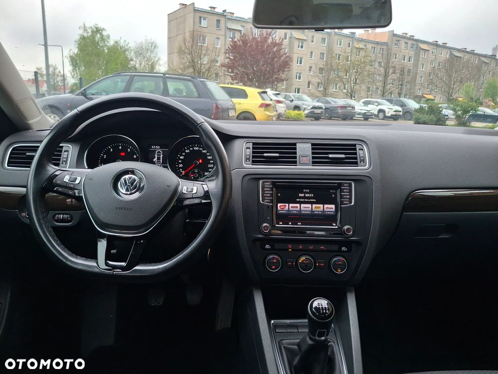 Volkswagen Jetta 1.4 TSI BMT Comfortline - 20