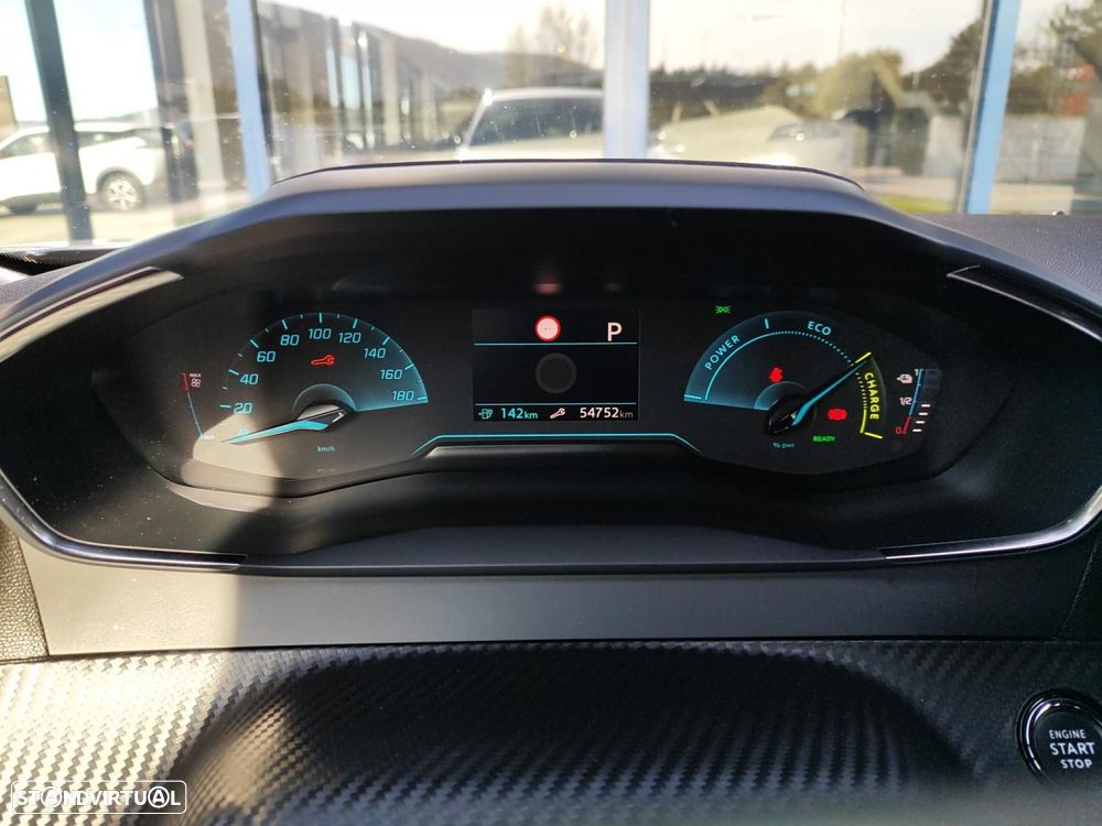 Peugeot e-2008 50 kWh Allure Pack - 24