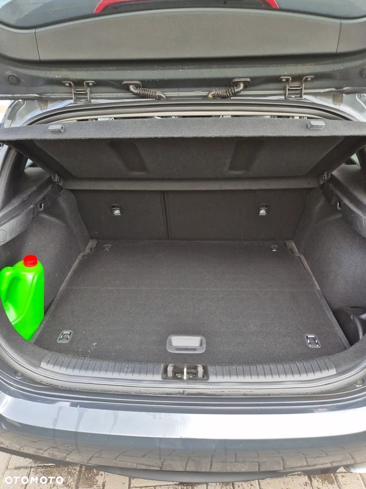Kia Ceed 1.5 T-GDI L Business Line - 12