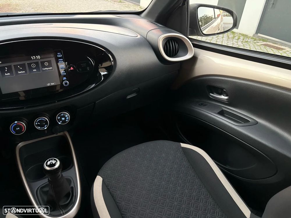 Toyota Aygo X 1.0 Pulse - 30