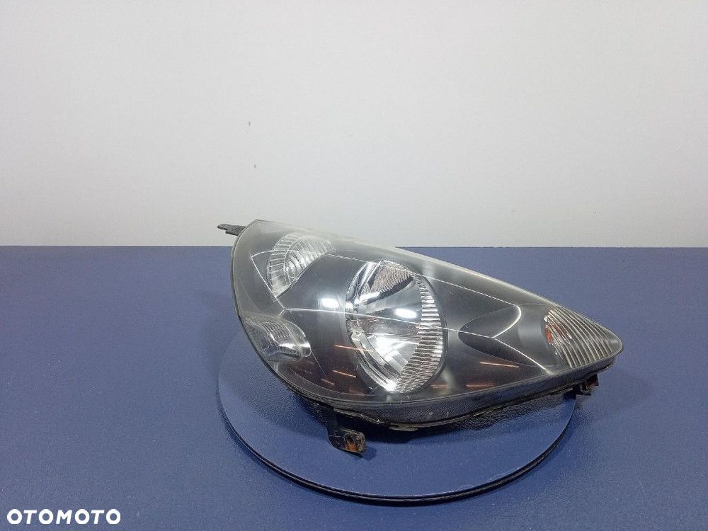 HONDA JAZZ I REFLEKTOR PRAWY PRZÓD LAMPA PRZEDNIA - 1