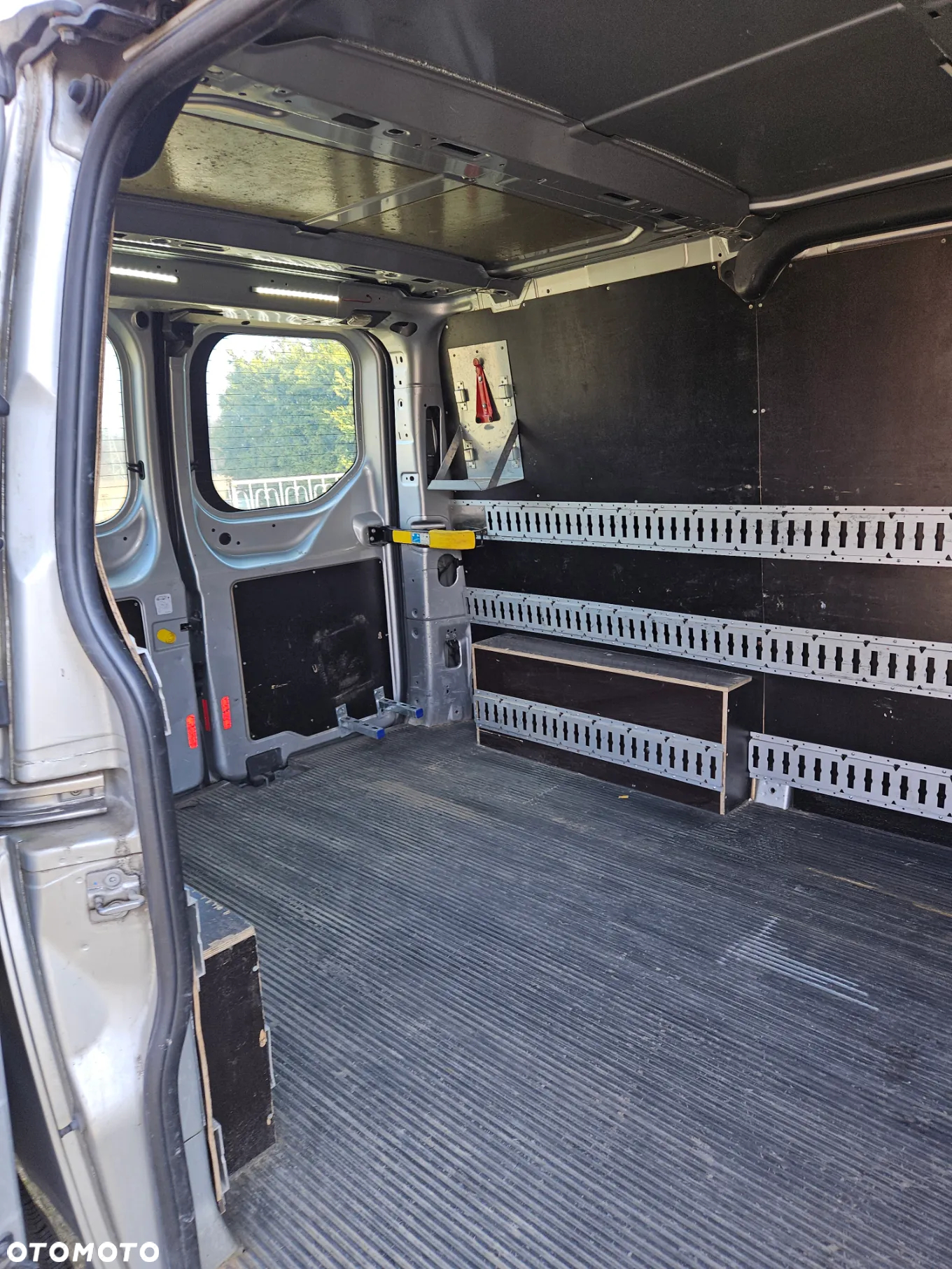 Ford Transit Custom 290 L1H1 Limited - 11