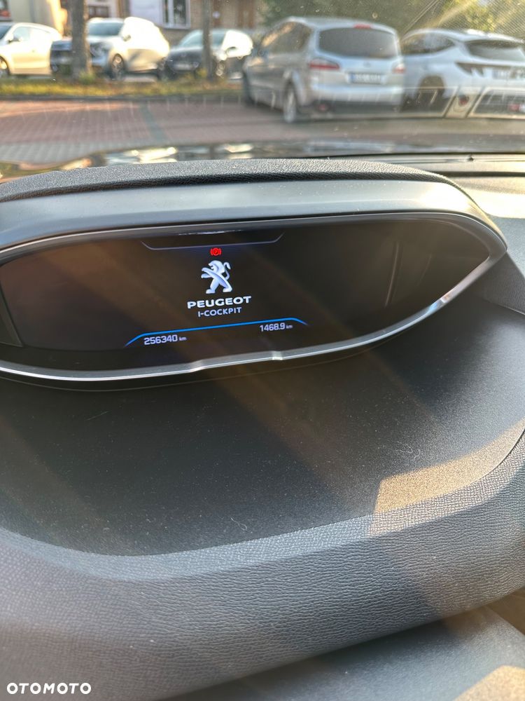 Peugeot 3008 1.6 BlueHDi Active S&S - 5