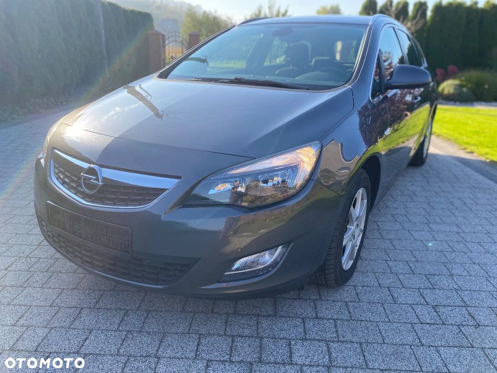 Opel Astra 1.4 EcoFLEX Sport - 1