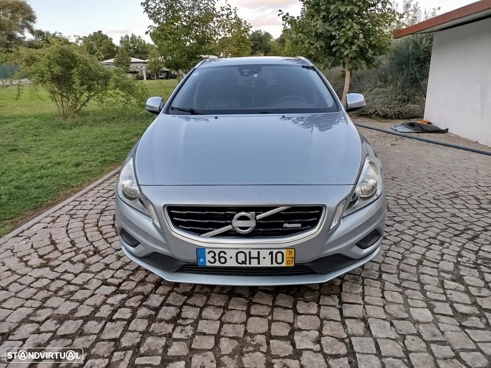 Volvo V60 1.6 D2 R-Design - 11