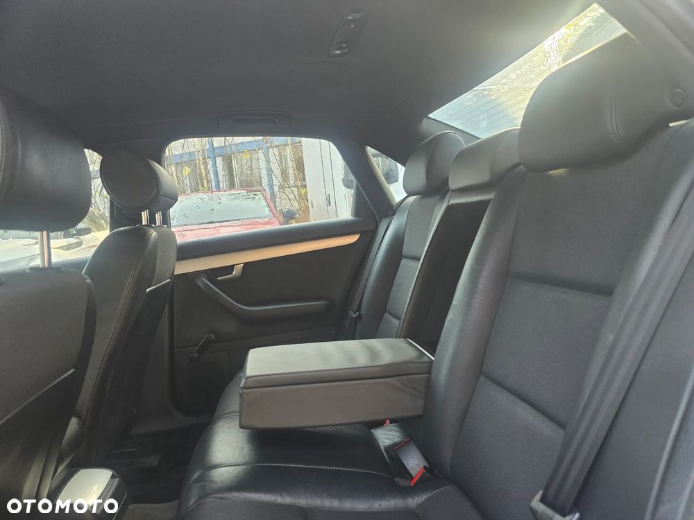 Audi A4 Limousine 1.8T - 5