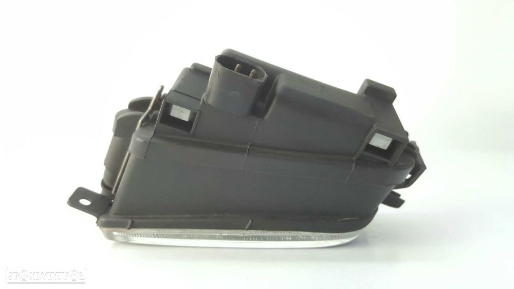 FAROL DE NEVOEIRO DIREITO BMW SERIE 5 BERLINA (E39) 525TDS - 3
