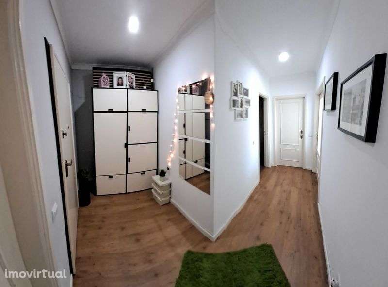 T1 em Ermesinde c/ Terraço de 100m² - Grande imagem: 2/9