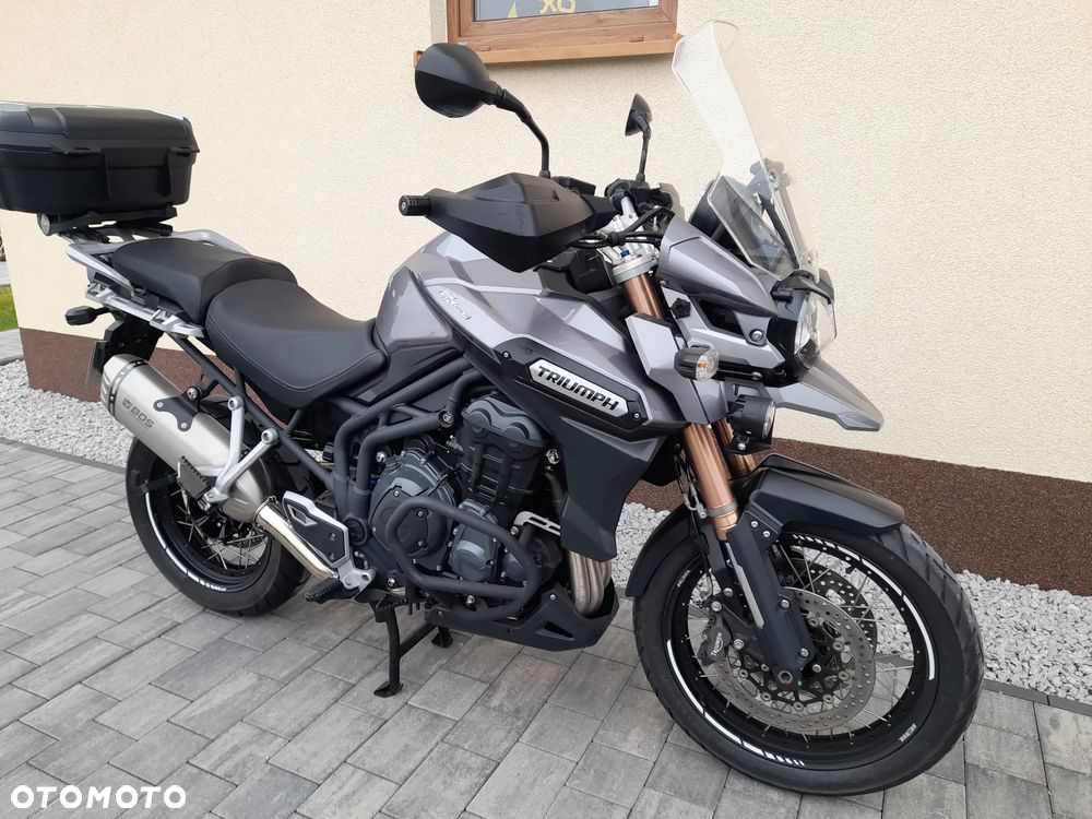 Triumph Tiger - 2