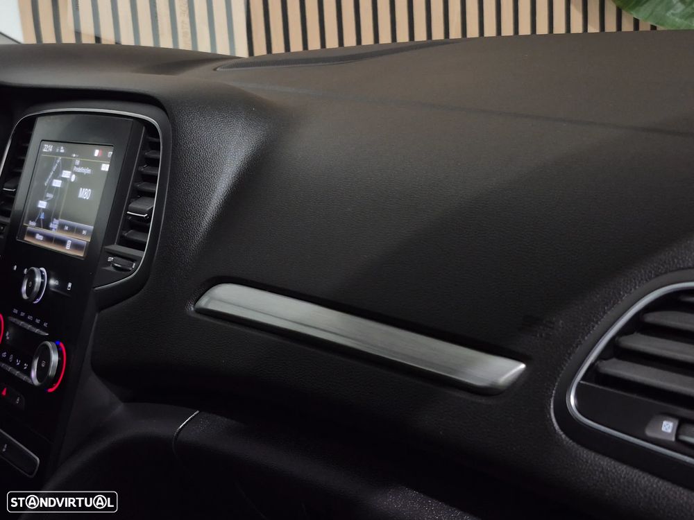Renault Mégane Sport Tourer 1.2 TCE Intens - 23